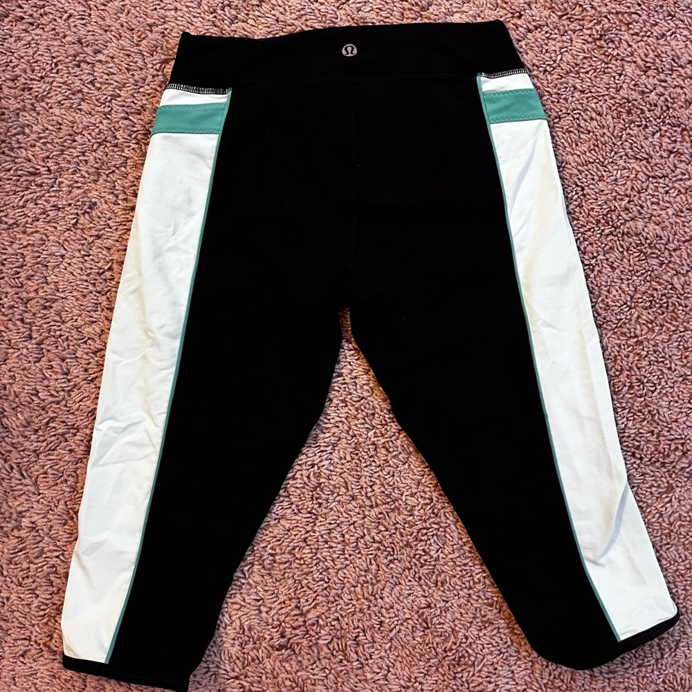 Women’s Lululemon Leggings Size 6
